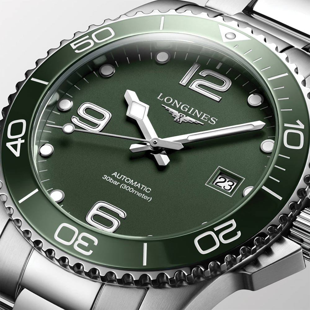 longines HydroConquest 41mm - Green on Bracelet