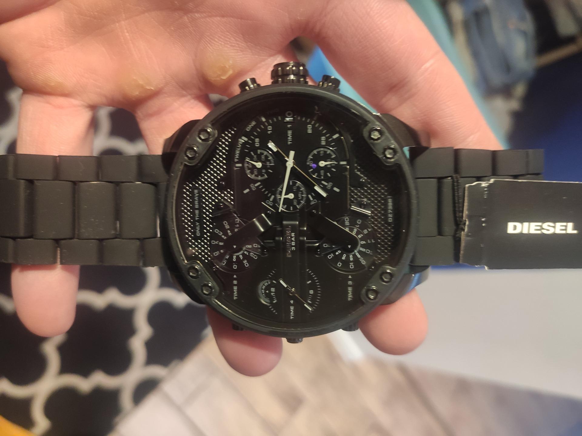 Diesel DZ7396 Mr. Daddy 2.0 Chronograph Men's Watch – Black Dial & Black Stainless Steel Strap